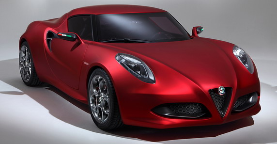 Серийная версия Alfa Romeo 4C выйдет летом 2013 года